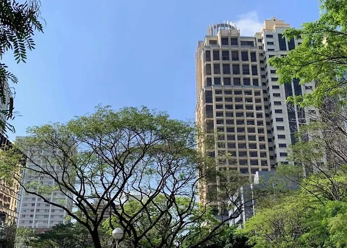Spacious No Balcony In Mosaic Tower With Wifi And Smart Tv Manila
