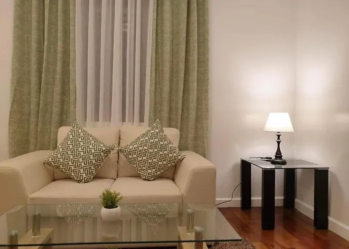 Spacious No Balcony In Mosaic Tower With Wifi And Smart Tv